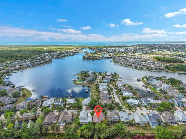 420 MANNS HARBOR DRIVE, Apollo Beach, FL 33572