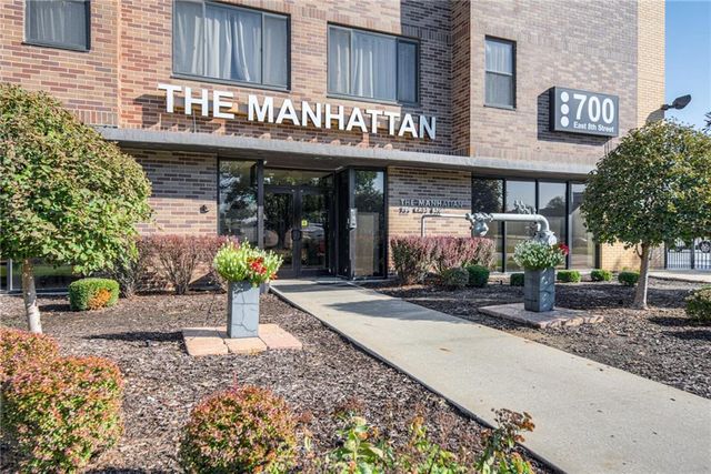 700 E 8th Street 16O, Kansas City, MO 64106