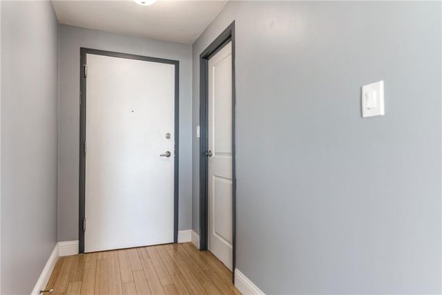 700 E 8th Street 16O, Kansas City, MO 64106