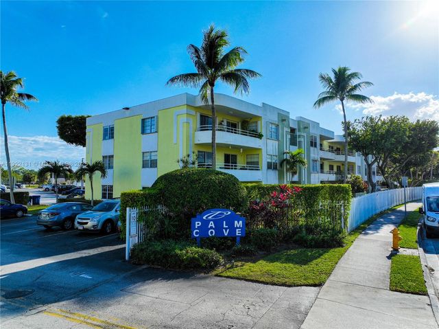 10765 SW 108th Ave 208, Miami, FL 33176