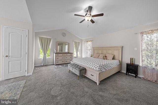 4132 LARSON LN, Mount Airy, MD 21771