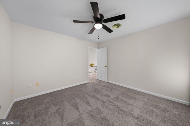 4132 LARSON LN, Mount Airy, MD 21771