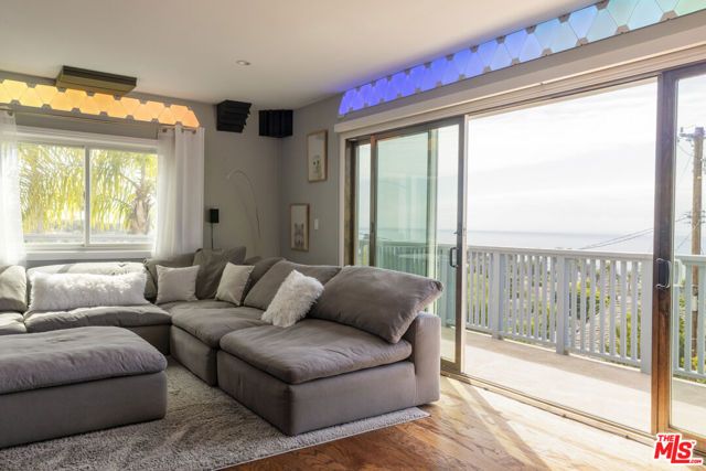 1230 Silvius Avenue, San Pedro (los Angeles), CA 90731