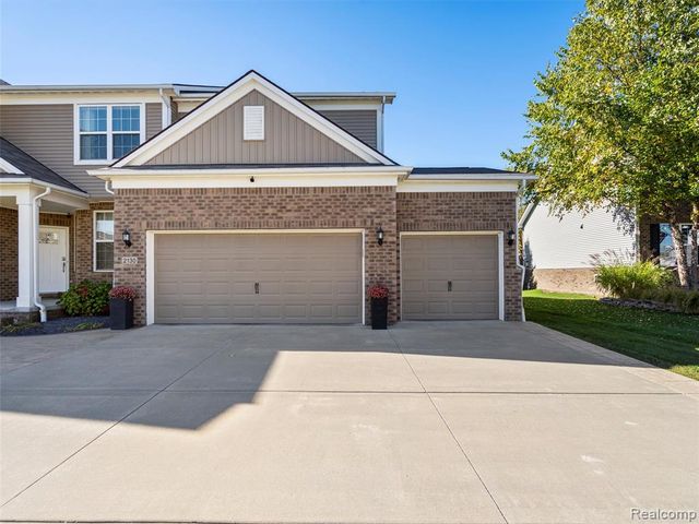 2130 Findley Circle, Lake Orion, MI 48360