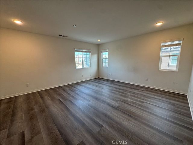 5945 Silveira Street, Eastvale, CA 92880