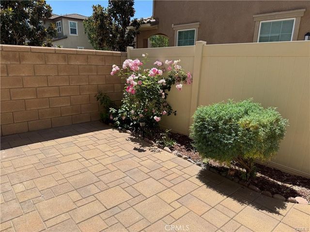 5945 Silveira Street, Eastvale, CA 92880