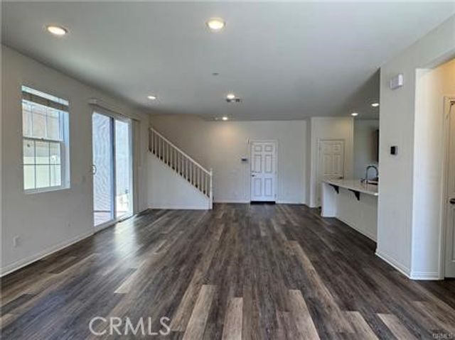 5945 Silveira Street, Eastvale, CA 92880
