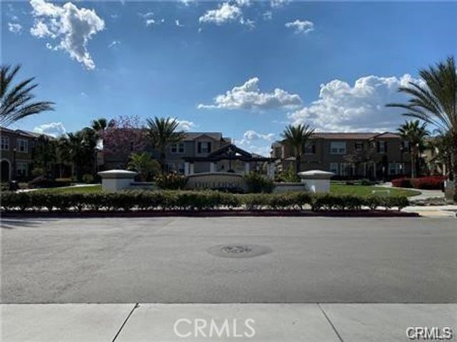 5945 Silveira Street, Eastvale, CA 92880