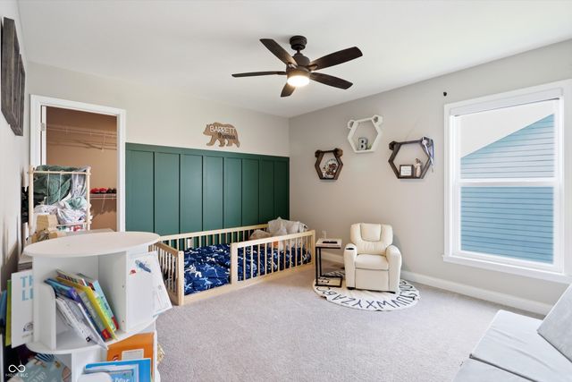 976 Pond View Drive, Greenfield, IN 46140
