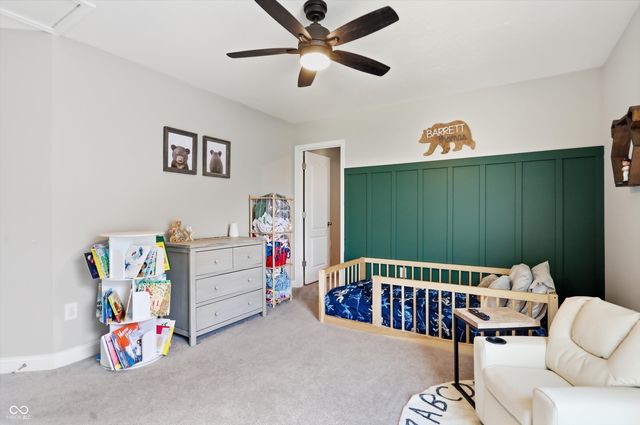 976 Pond View Drive, Greenfield, IN 46140