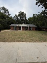 3407 Mobile Drive, Montgomery, AL 36108