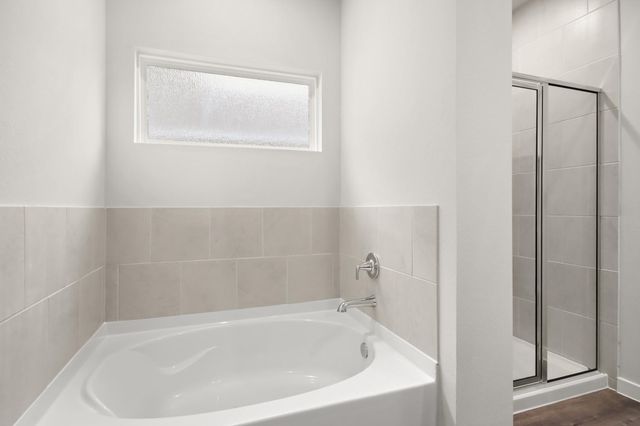 523 Shoreview Drive, Conroe, TX 77303