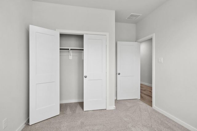 523 Shoreview Drive, Conroe, TX 77303