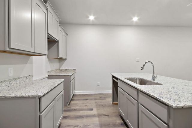 523 Shoreview Drive, Conroe, TX 77303