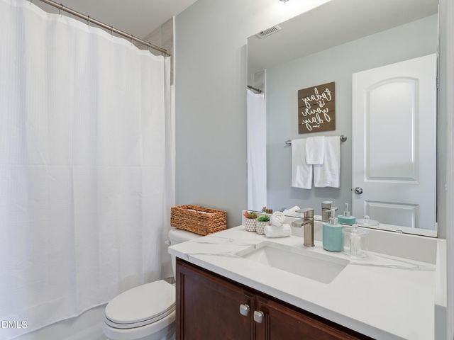 24 Thimbleweed Lane, Lillington, NC 27546