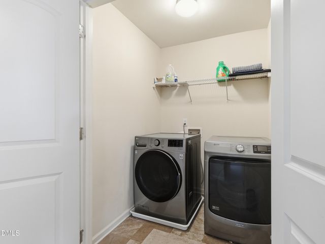 24 Thimbleweed Lane, Lillington, NC 27546