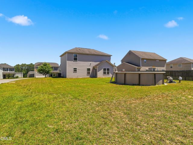 24 Thimbleweed Lane, Lillington, NC 27546