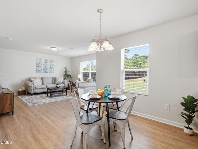 24 Thimbleweed Lane, Lillington, NC 27546