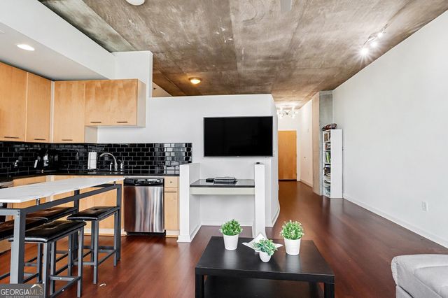 3324 Peachtree Road NE 1915, Atlanta, GA 30326