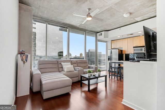 3324 Peachtree Road NE 1915, Atlanta, GA 30326