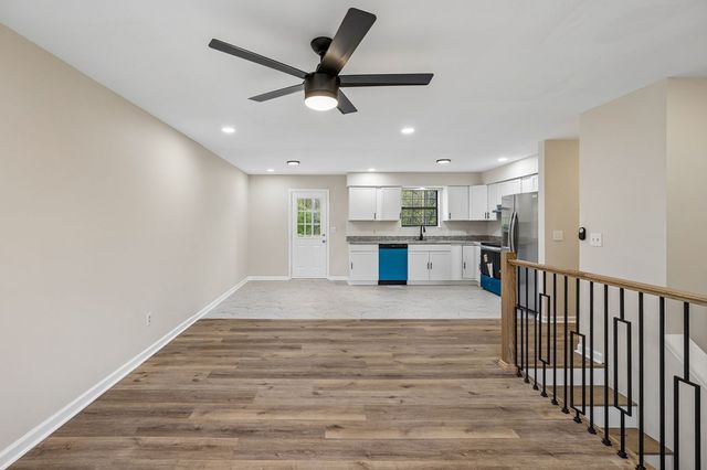 112 Stegall St, Rossville, GA 30741