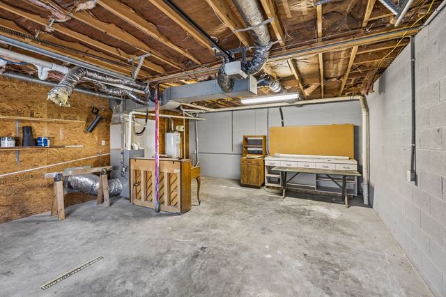 112 Stegall St, Rossville, GA 30741