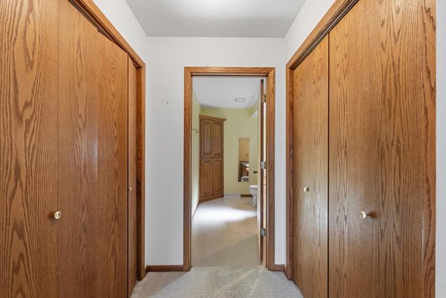 100 Deer Ridge DRIVE, West Bend, WI 53095