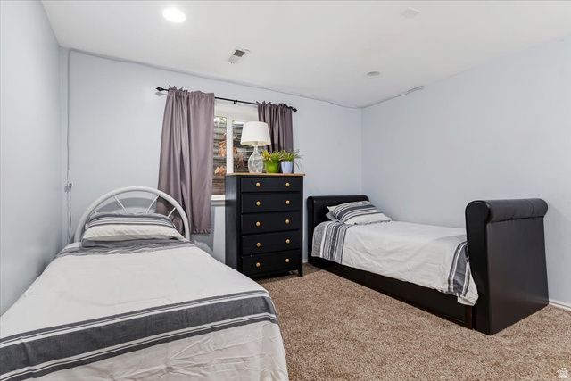 7975 S SHOWCASE LN, Sandy, UT 84094