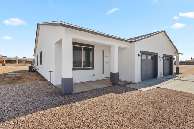 14045 S Berwick Road, Arizona City, AZ 85123