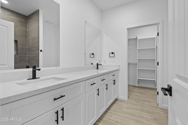 14045 S Berwick Road, Arizona City, AZ 85123