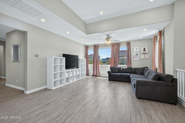 1304 N ZANE Drive, Chandler, AZ 85226