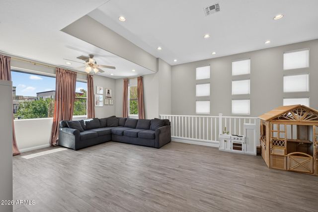 1304 N ZANE Drive, Chandler, AZ 85226
