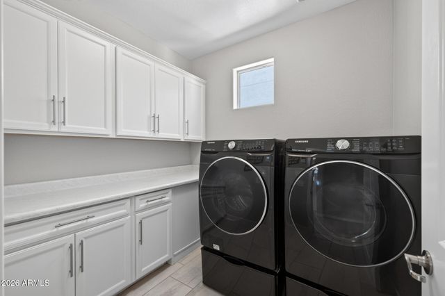 1304 N ZANE Drive, Chandler, AZ 85226