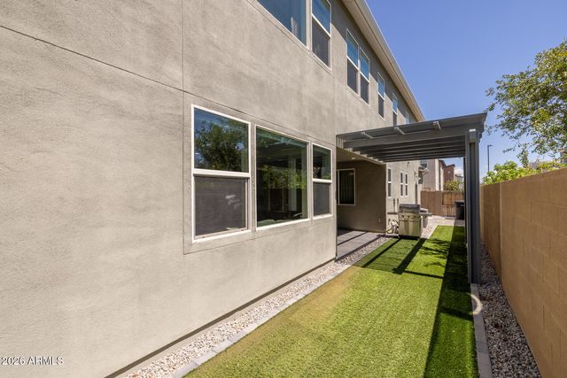 1304 N ZANE Drive, Chandler, AZ 85226