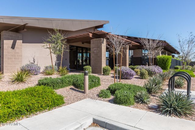 1304 N ZANE Drive, Chandler, AZ 85226