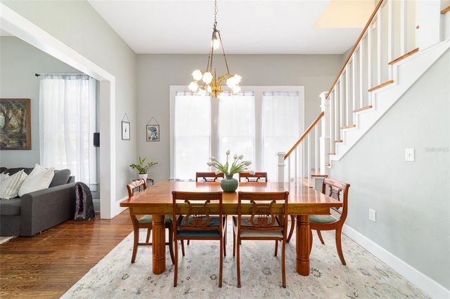 605 SE TUSCAWILLA AVENUE, Ocala, FL 34471