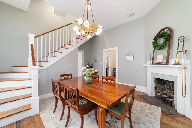 605 SE TUSCAWILLA AVENUE, Ocala, FL 34471