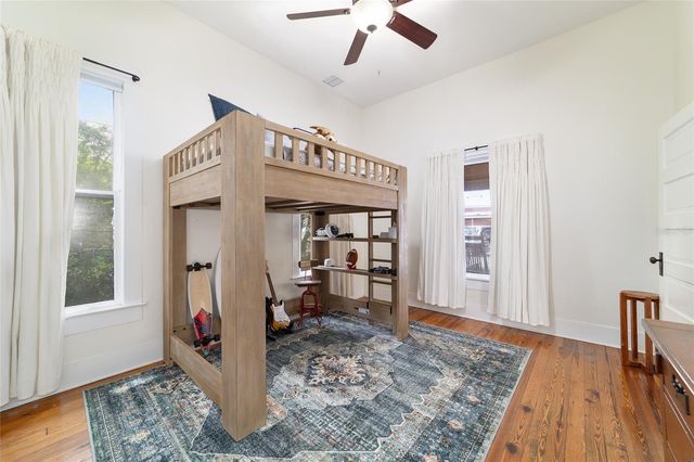 605 SE TUSCAWILLA AVENUE, Ocala, FL 34471