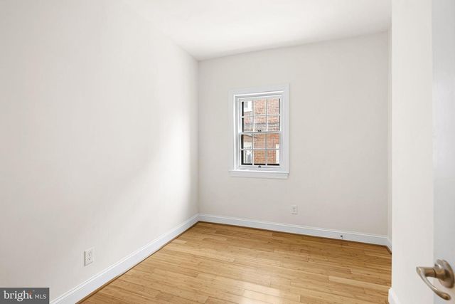 550 E WASHINGTON LN, Philadelphia, PA 19144