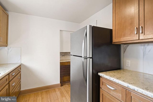 550 E WASHINGTON LN, Philadelphia, PA 19144