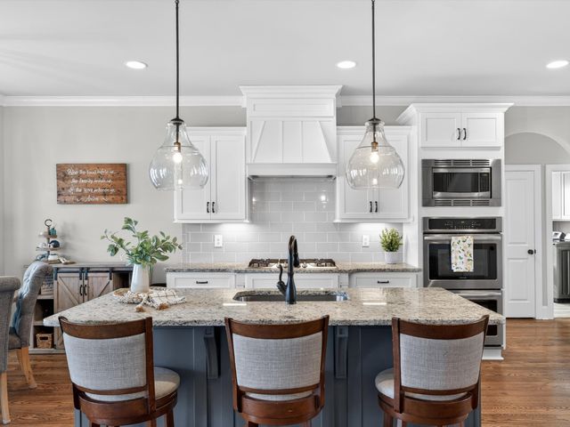 3020 Elkhorn Pl, Spring Hill, TN 37174