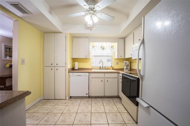 652 COTTAGE LANE, Lakeland, FL 33803
