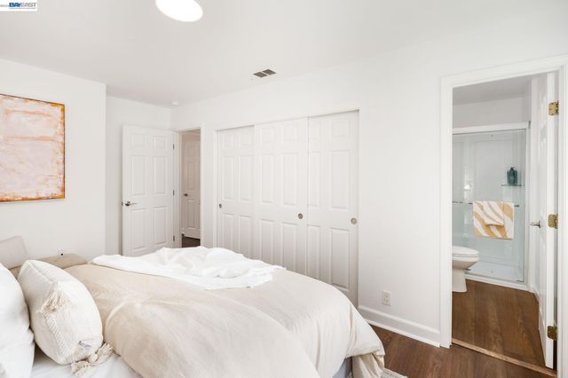 7731 Frederiksen Ln, Dublin, CA 94568