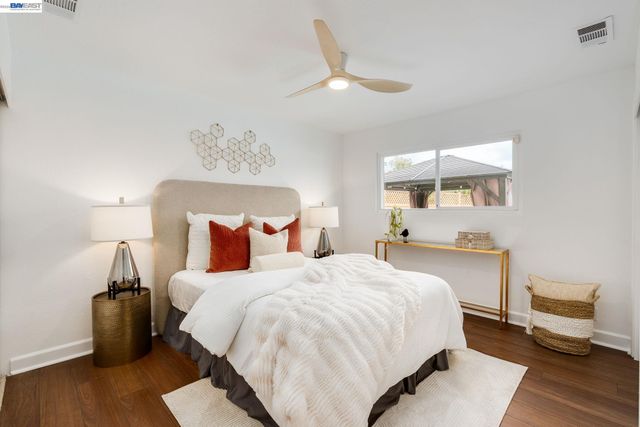 7731 Frederiksen Ln, Dublin, CA 94568