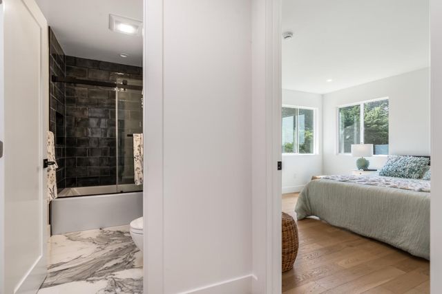 580 Paloma Avenue, Pacifica, CA 94044
