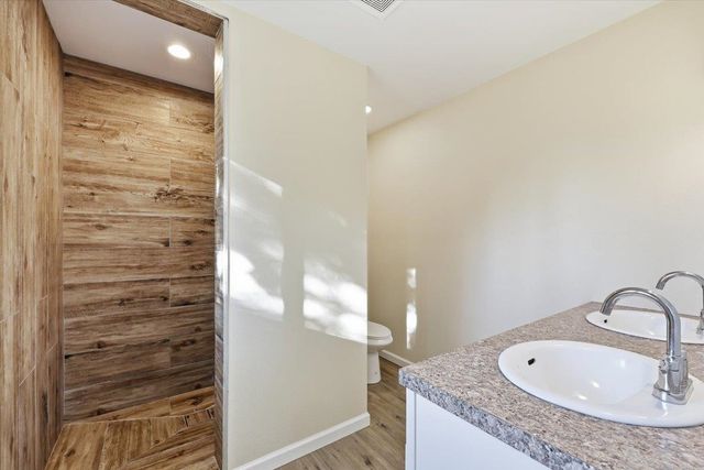6429 Timber Dr, Nine Mile Falls, WA 99026