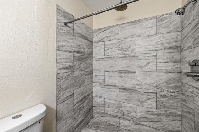 6429 Timber Dr, Nine Mile Falls, WA 99026