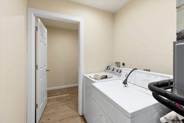 6429 Timber Dr, Nine Mile Falls, WA 99026