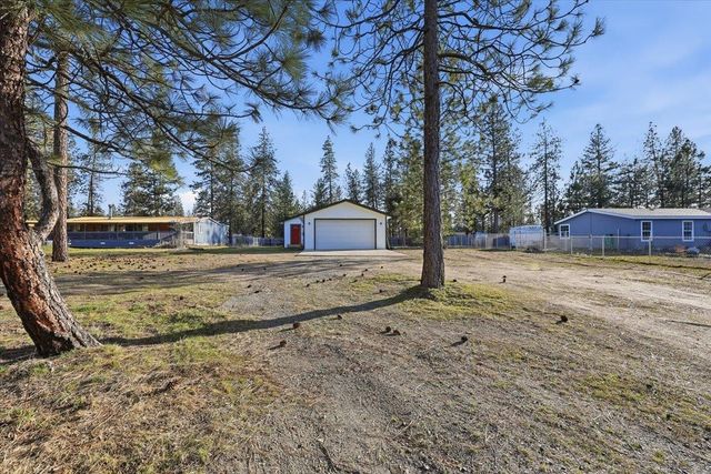 6429 Timber Dr, Nine Mile Falls, WA 99026