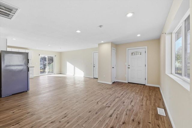 6429 Timber Dr, Nine Mile Falls, WA 99026